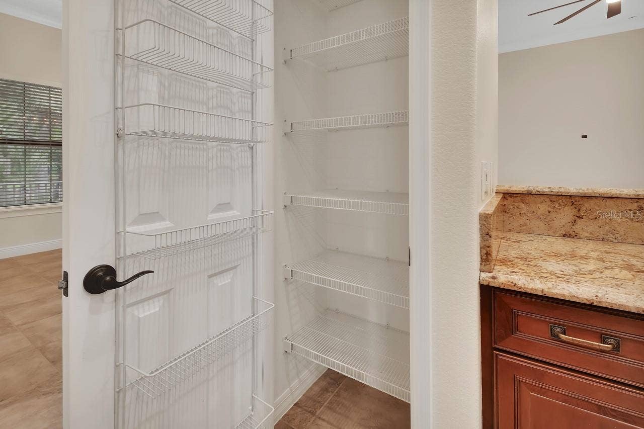 502 VICTORIA HILLS DRIVE, Deland, FL 32724 Kitchen pantry