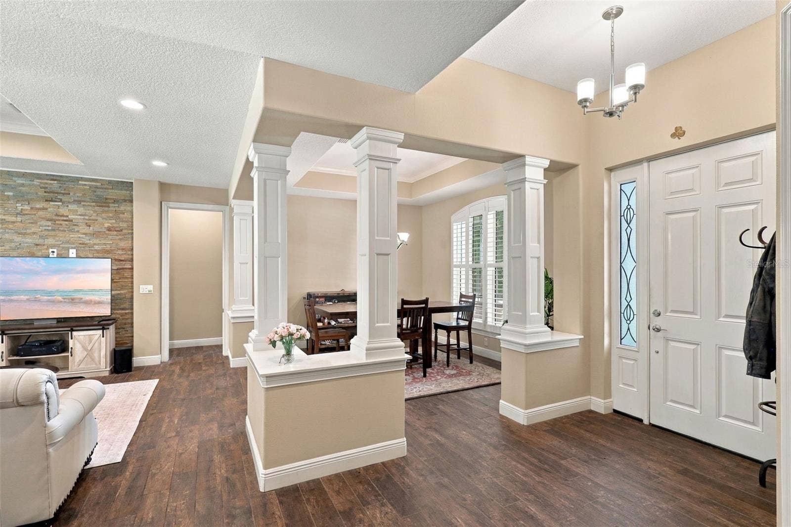 1806 GLENWOOD OAKS LANE, Deland, FL 32720 FOYER