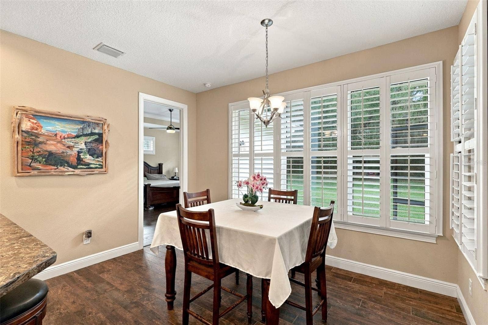 1806 GLENWOOD OAKS LANE, Deland, FL 32720 DINETTE