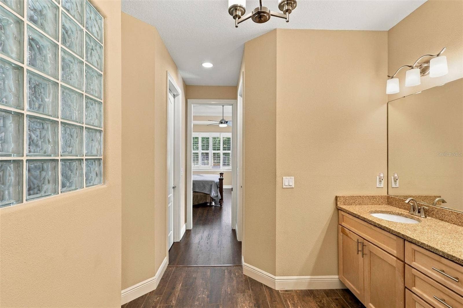 1806 GLENWOOD OAKS LANE, Deland, FL 32720 PRIMARY BATHROM