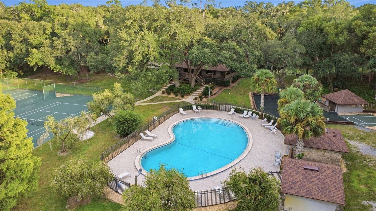 750 OLD TREELINE TRAIL, Deland, FL 32724 750 OLD TREELINE TRAIL, Deland, FL 32724