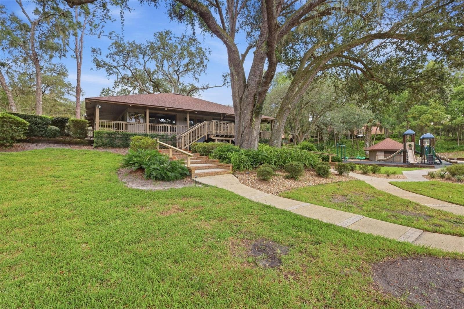 750 OLD TREELINE TRAIL, Deland, FL 32724 750 OLD TREELINE TRAIL, Deland, FL 32724