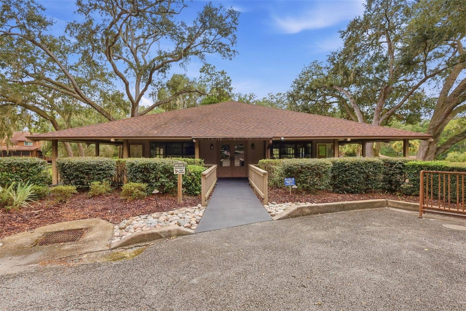 750 OLD TREELINE TRAIL, Deland, FL 32724 750 OLD TREELINE TRAIL, Deland, FL 32724