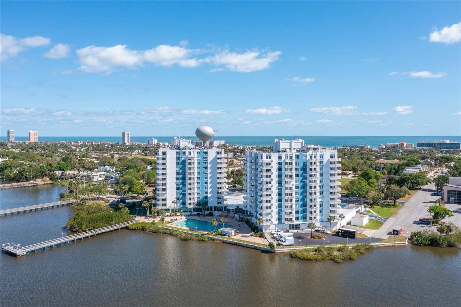 935 N HALIFAX AVENUE, #705, Daytona Beach, FL 32118 935 N HALIFAX AVENUE, #705, Daytona Beach, FL 32118