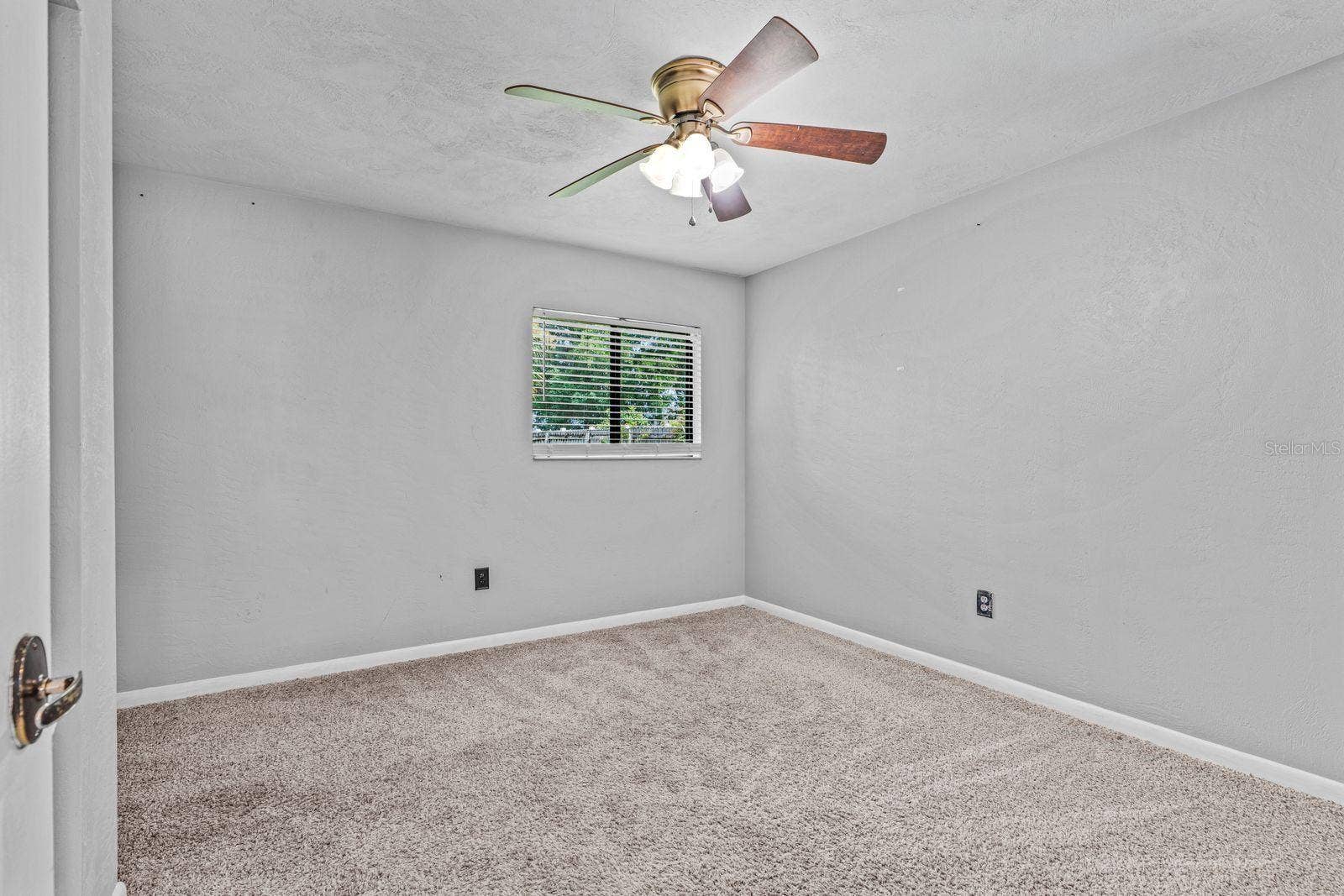 54 WHITE HALL DRIVE, Palm Coast, FL 32164