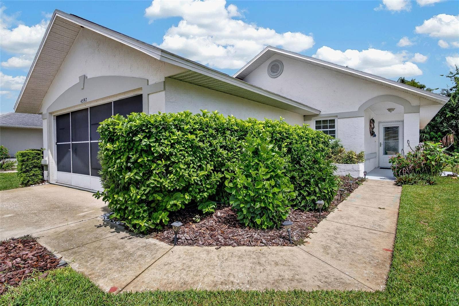 4597 BARNACLE DRIVE, Port Orange, FL 32127 4597 BARNACLE DRIVE, Port Orange, FL 32127