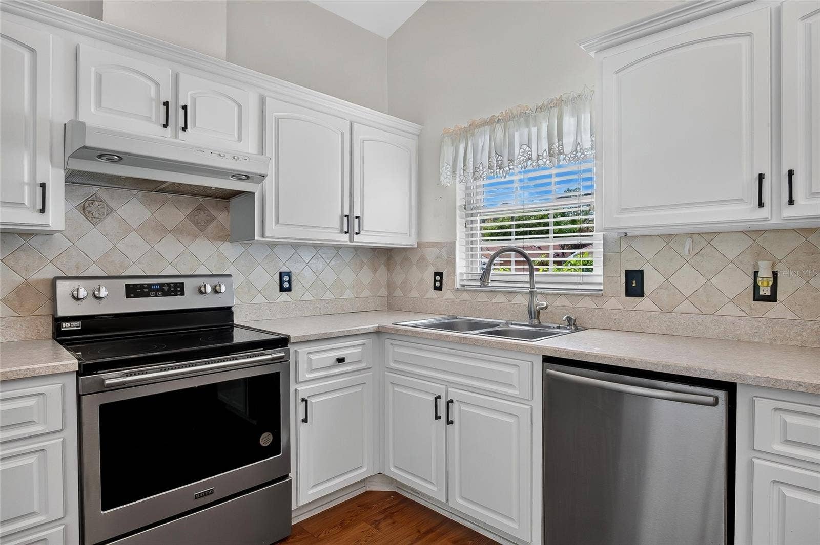 4597 BARNACLE DRIVE, Port Orange, FL 32127 4597 BARNACLE DRIVE, Port Orange, FL 32127
