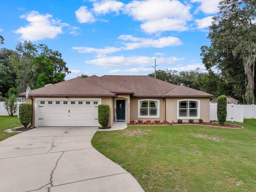 Property photo for 854 ARAWANA DRIVE, Orange City, FL