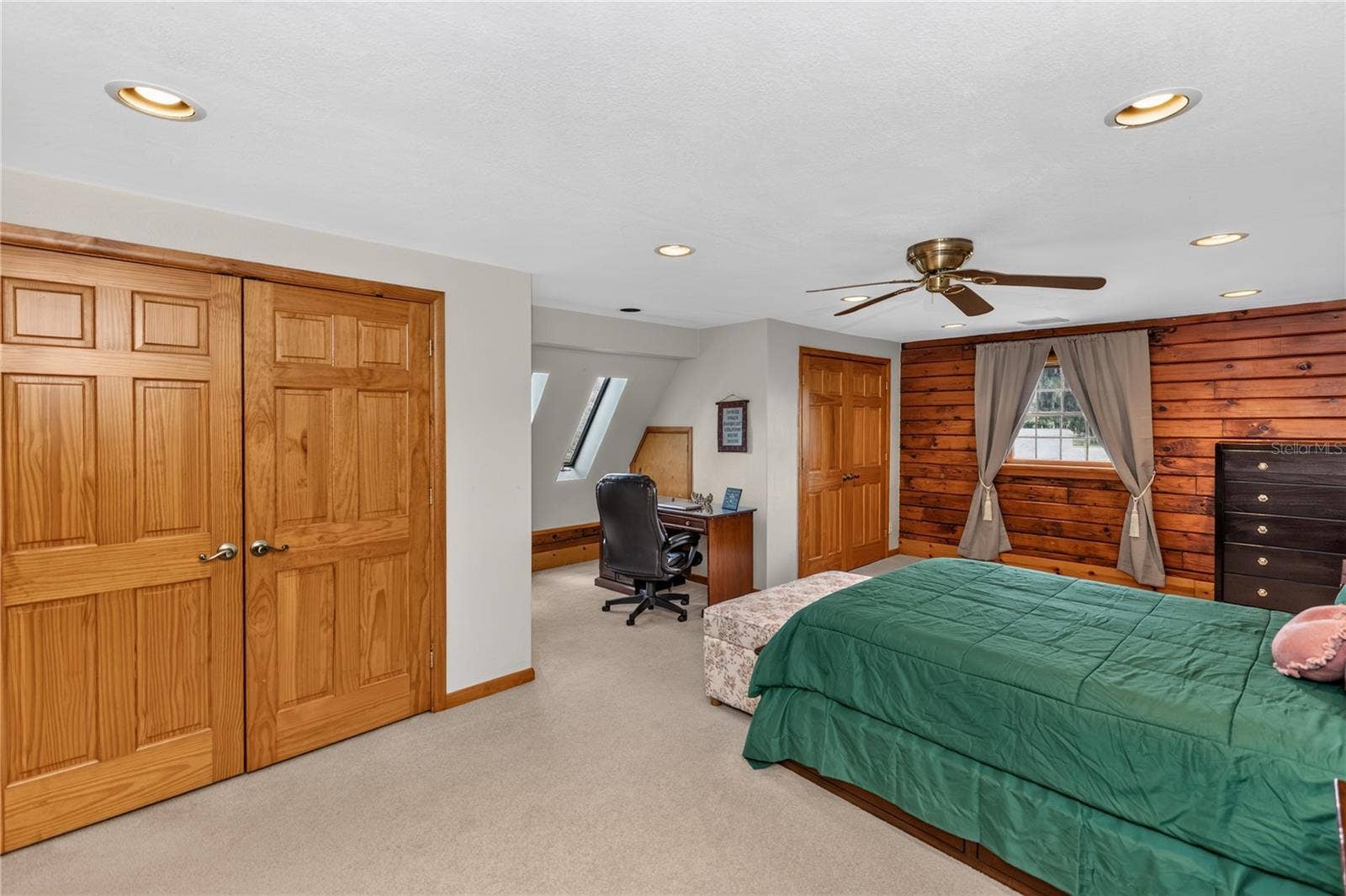 Master Suite with Office