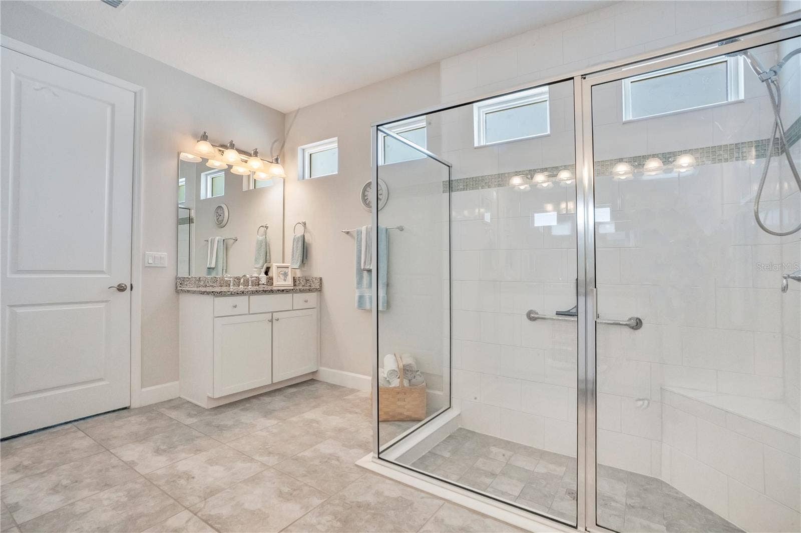 560 ADENMORE TERRACE, Deland, FL 32724 560 ADENMORE TERRACE, Deland, FL 32724