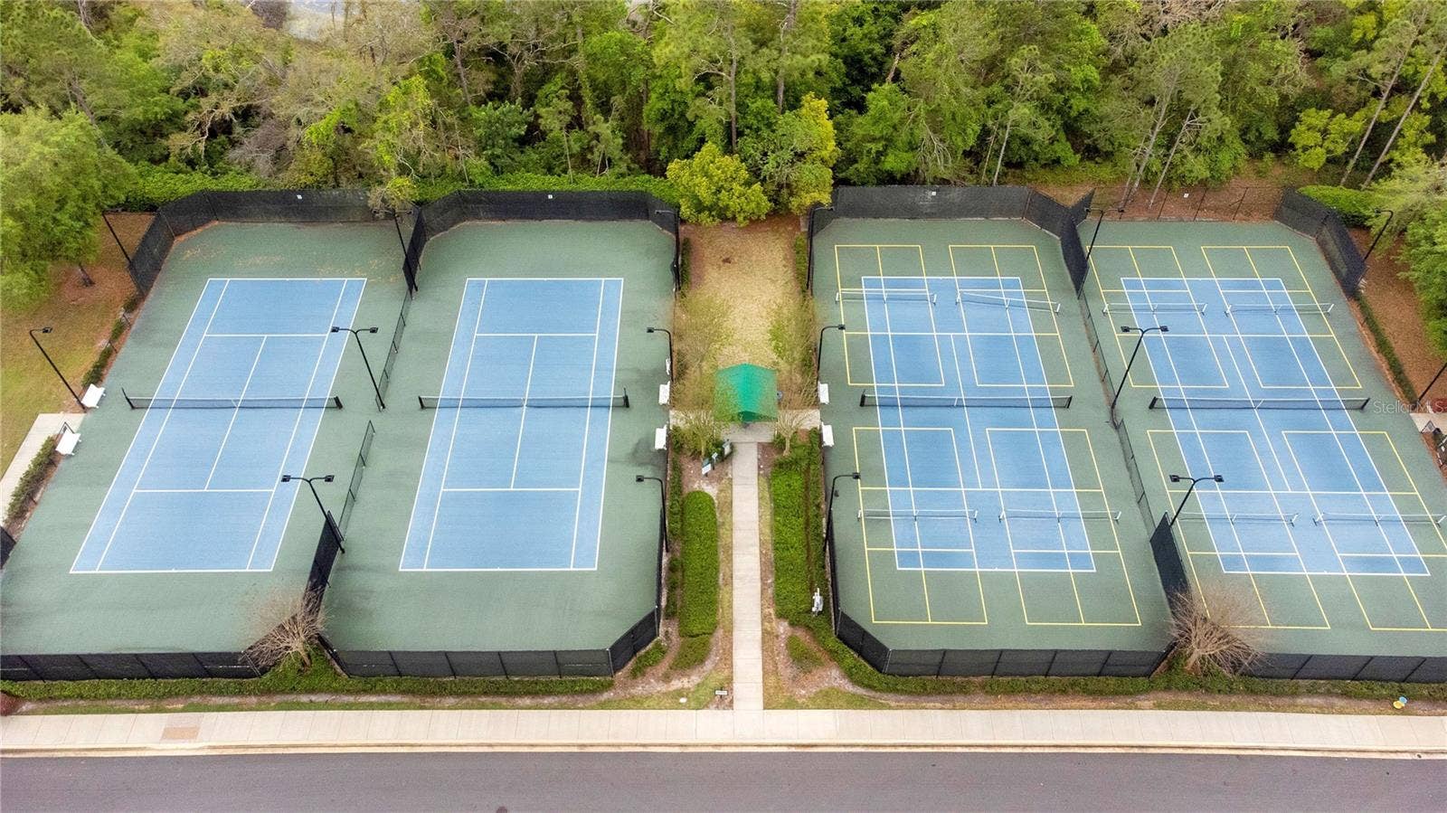 560 ADENMORE TERRACE, Deland, FL 32724 560 ADENMORE TERRACE, Deland, FL 32724