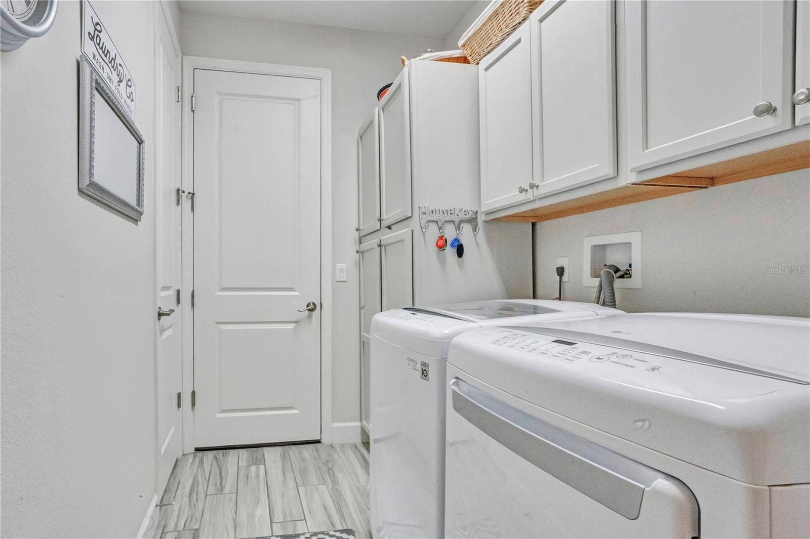 560 ADENMORE TERRACE, Deland, FL 32724 560 ADENMORE TERRACE, Deland, FL 32724