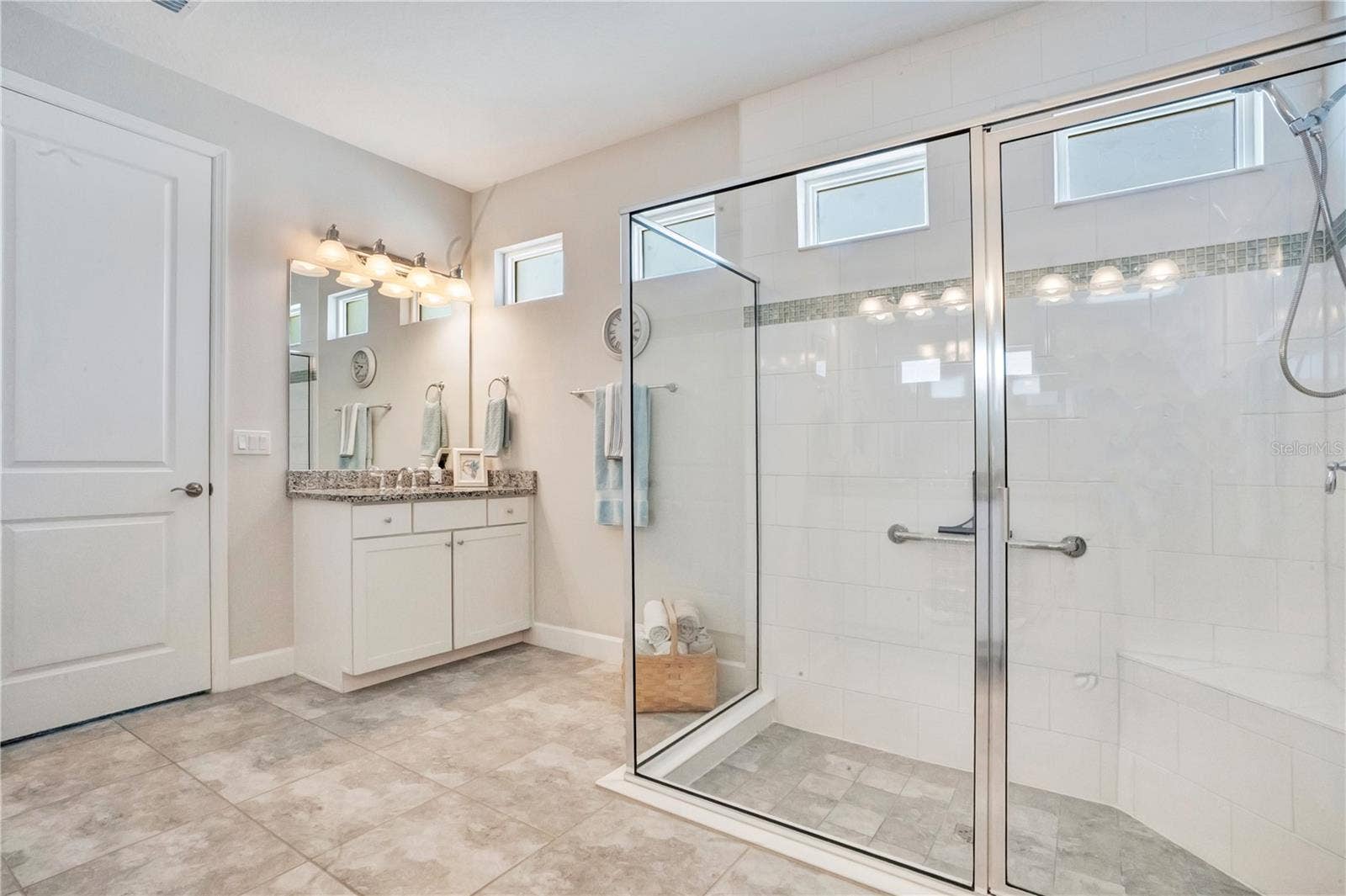 560 ADENMORE TERRACE, Deland, FL 32724 560 ADENMORE TERRACE, Deland, FL 32724