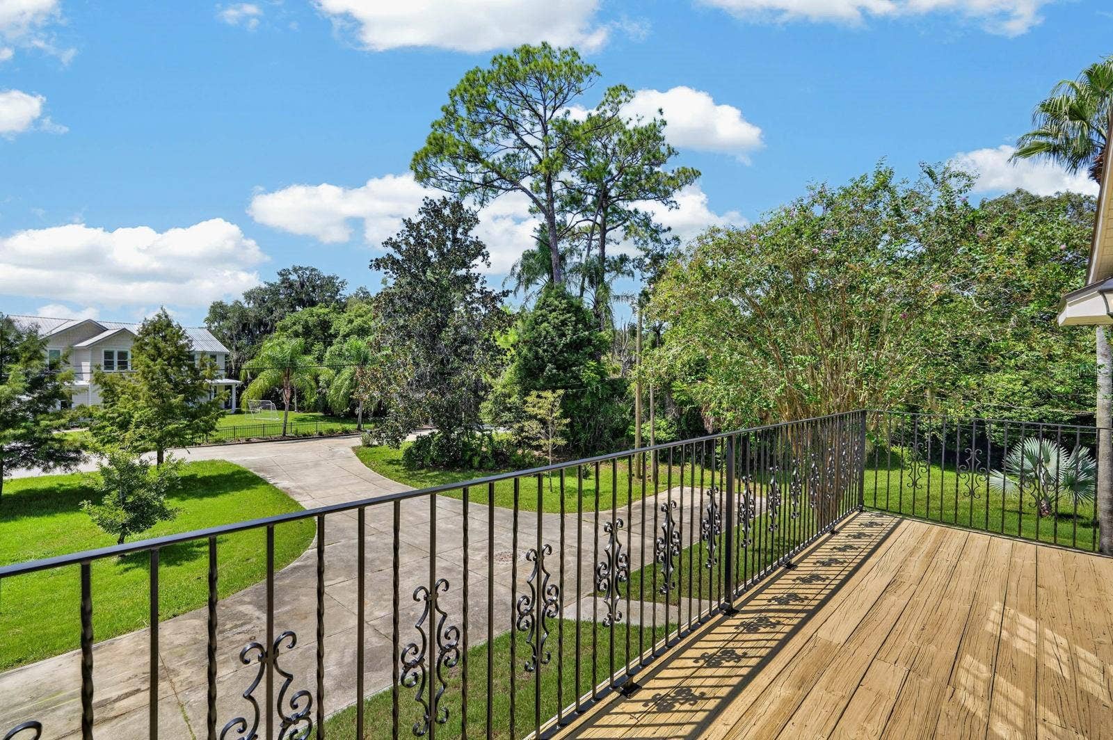 500 LAKE WINNEMISSETT DRIVE, Deland, FL 32724