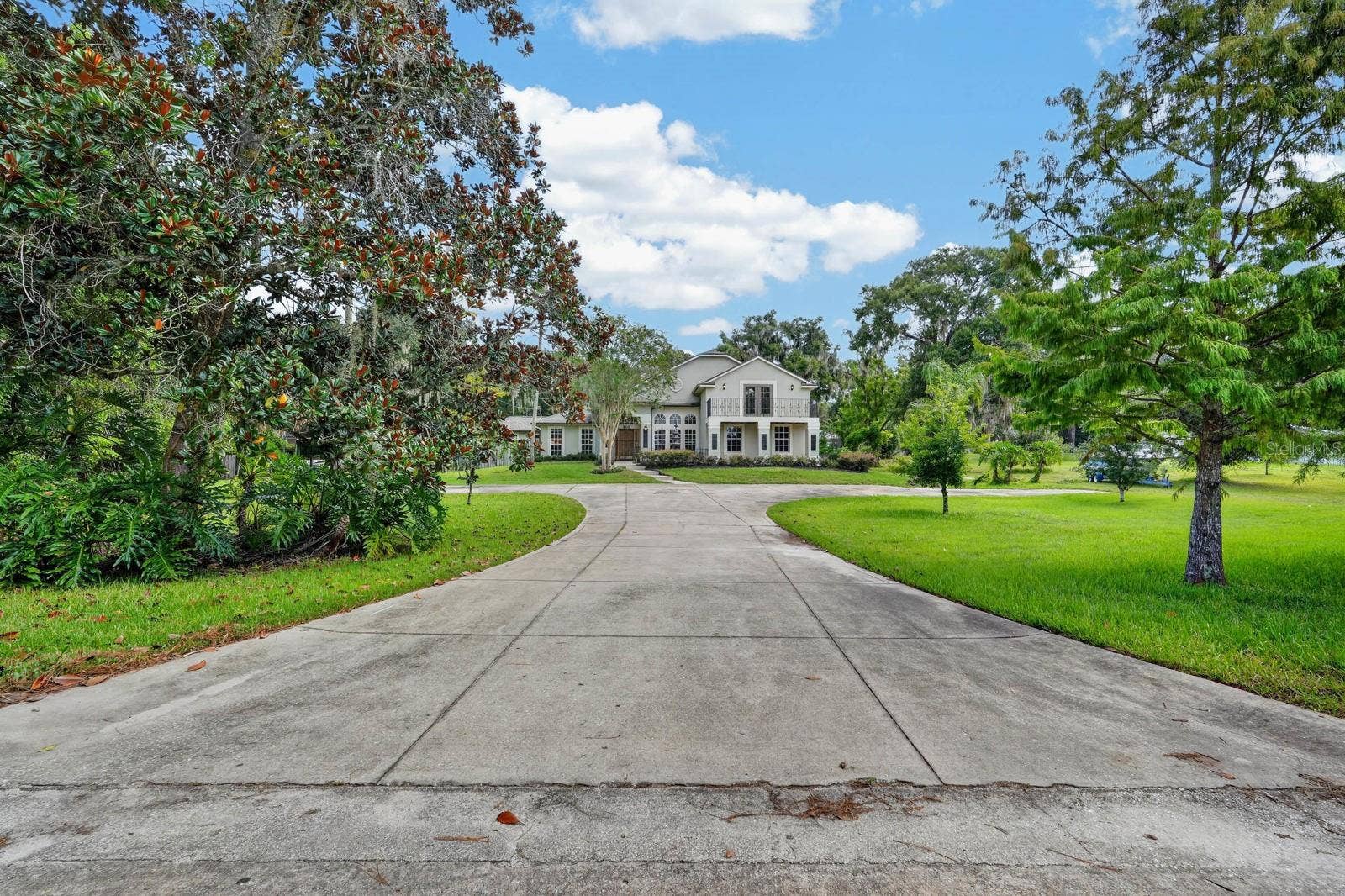 500 LAKE WINNEMISSETT DRIVE, Deland, FL 32724