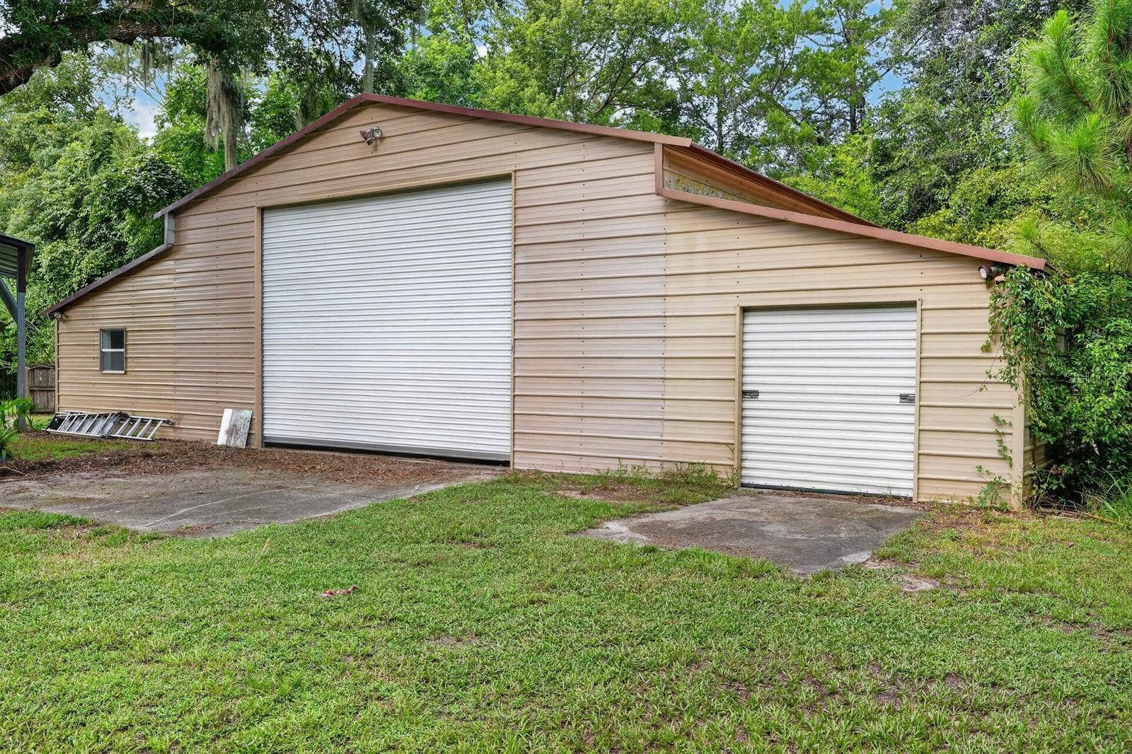 500 LAKE WINNEMISSETT DRIVE, Deland, FL 32724