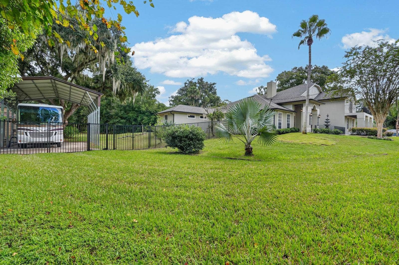 500 LAKE WINNEMISSETT DRIVE, Deland, FL 32724
