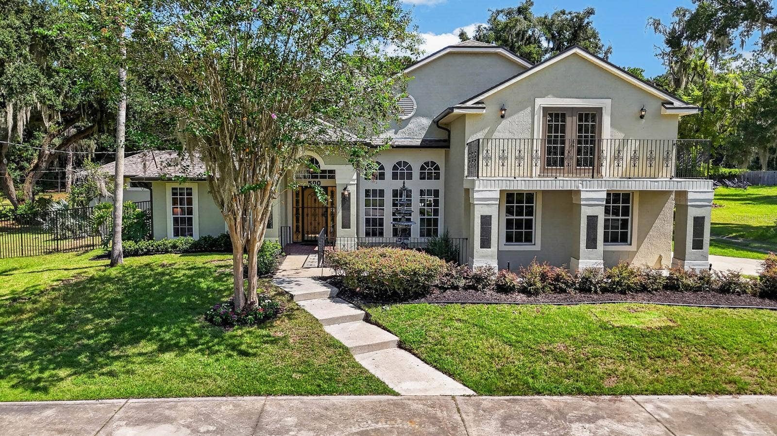 500 LAKE WINNEMISSETT DRIVE, Deland, FL 32724