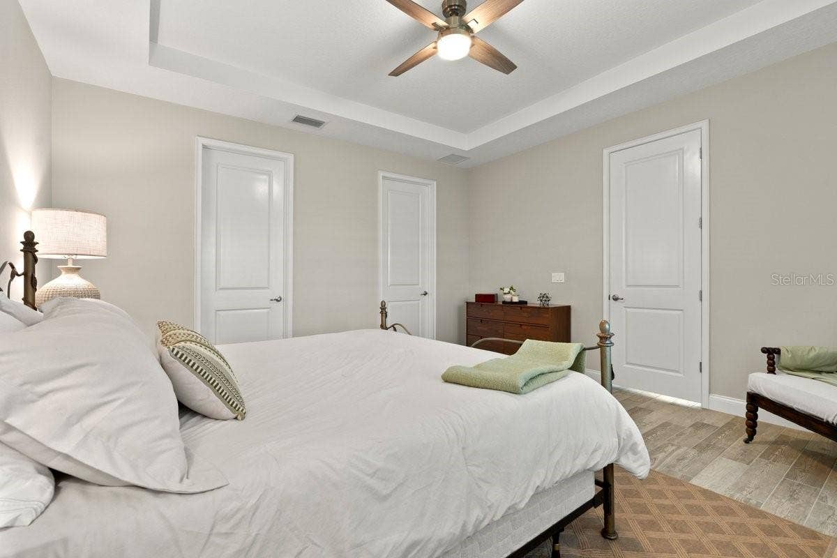 8 HAWK ROOST COURT, Ormond Beach, FL 32174 8 HAWK ROOST COURT, Ormond Beach, FL 32174