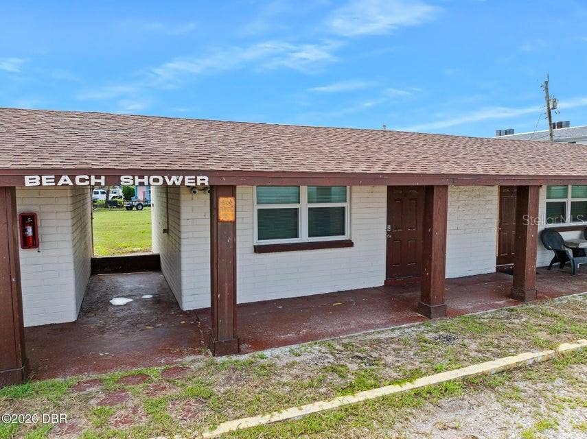2040 OCEAN SHORE BOULEVARD, Ormond Beach, FL 32176 2040 OCEAN SHORE BOULEVARD, Ormond Beach, FL 32176