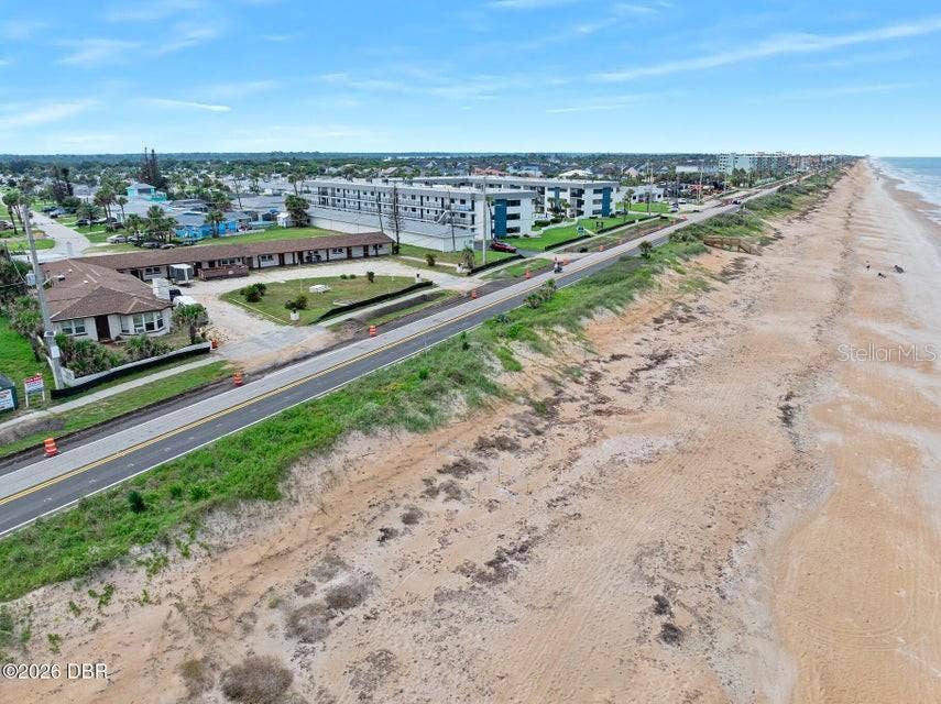 2040 OCEAN SHORE BOULEVARD, Ormond Beach, FL 32176 2040 OCEAN SHORE BOULEVARD, Ormond Beach, FL 32176