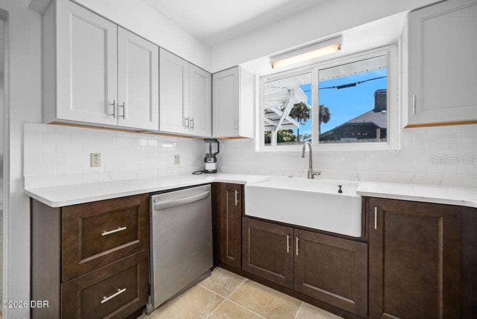 190 ELLICOTT DRIVE, Ormond Beach, FL 32176 190 ELLICOTT DRIVE, Ormond Beach, FL 32176