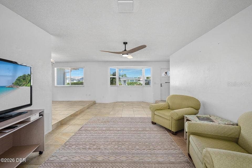 190 ELLICOTT DRIVE, Ormond Beach, FL 32176 190 ELLICOTT DRIVE, Ormond Beach, FL 32176