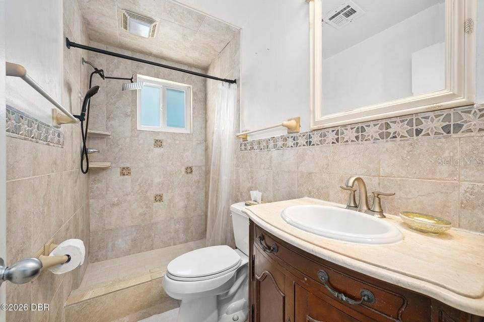 190 ELLICOTT DRIVE, Ormond Beach, FL 32176 190 ELLICOTT DRIVE, Ormond Beach, FL 32176