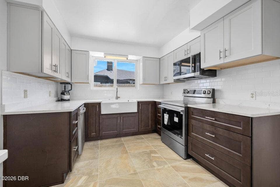 190 ELLICOTT DRIVE, Ormond Beach, FL 32176 190 ELLICOTT DRIVE, Ormond Beach, FL 32176