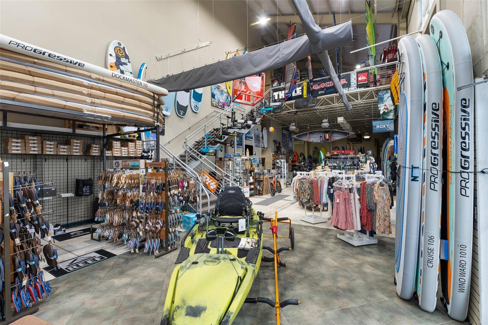3090 S RIDGEWOOD AVENUE, South Daytona, FL 32119