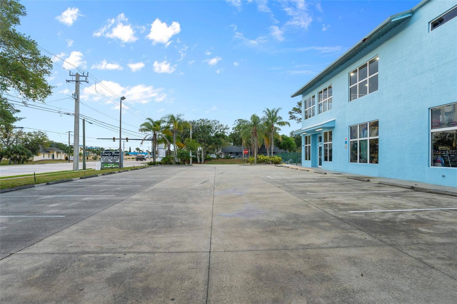 3090 S RIDGEWOOD AVENUE, South Daytona, FL 32119