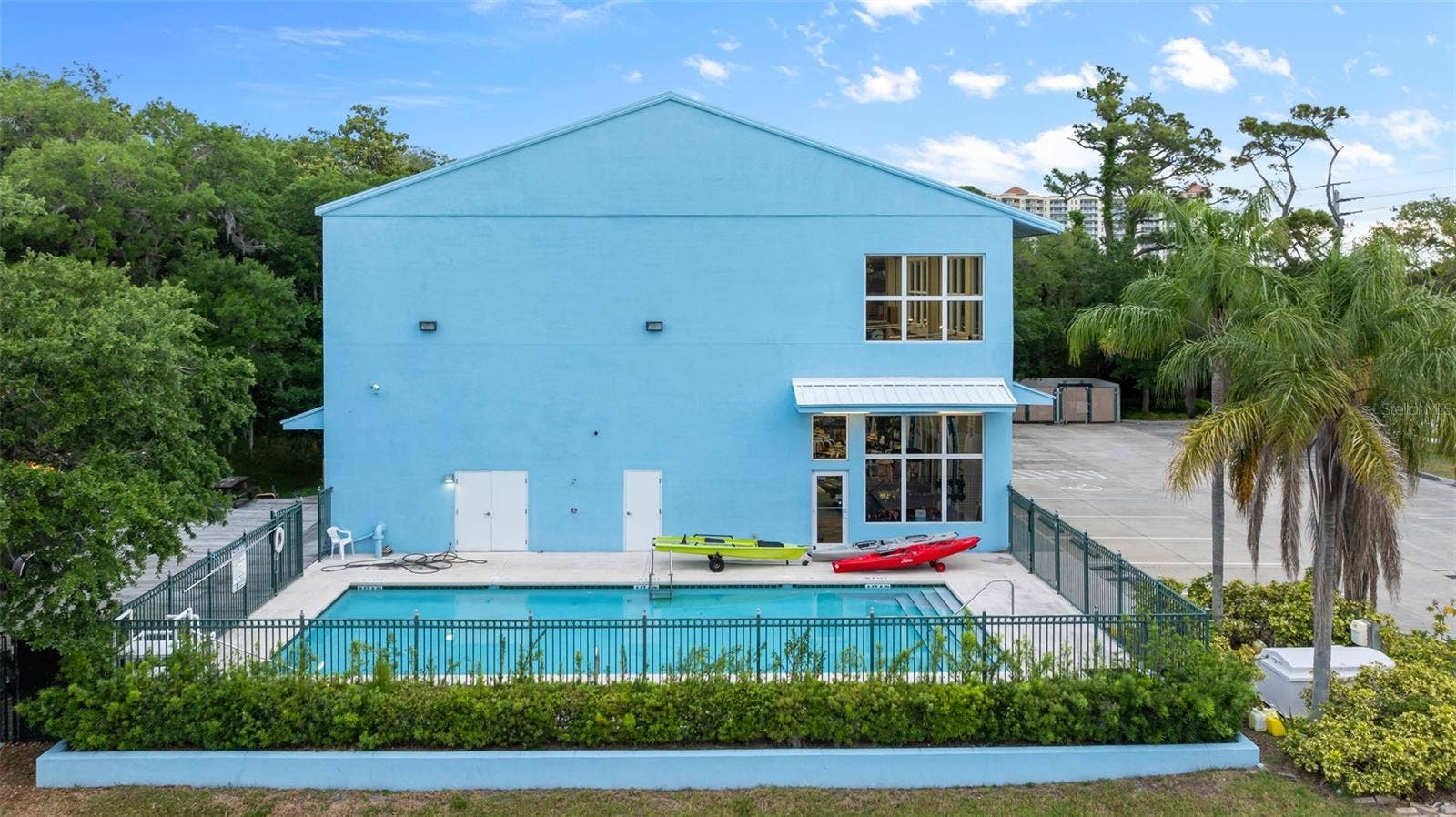 3090 S RIDGEWOOD AVENUE, South Daytona, FL 32119