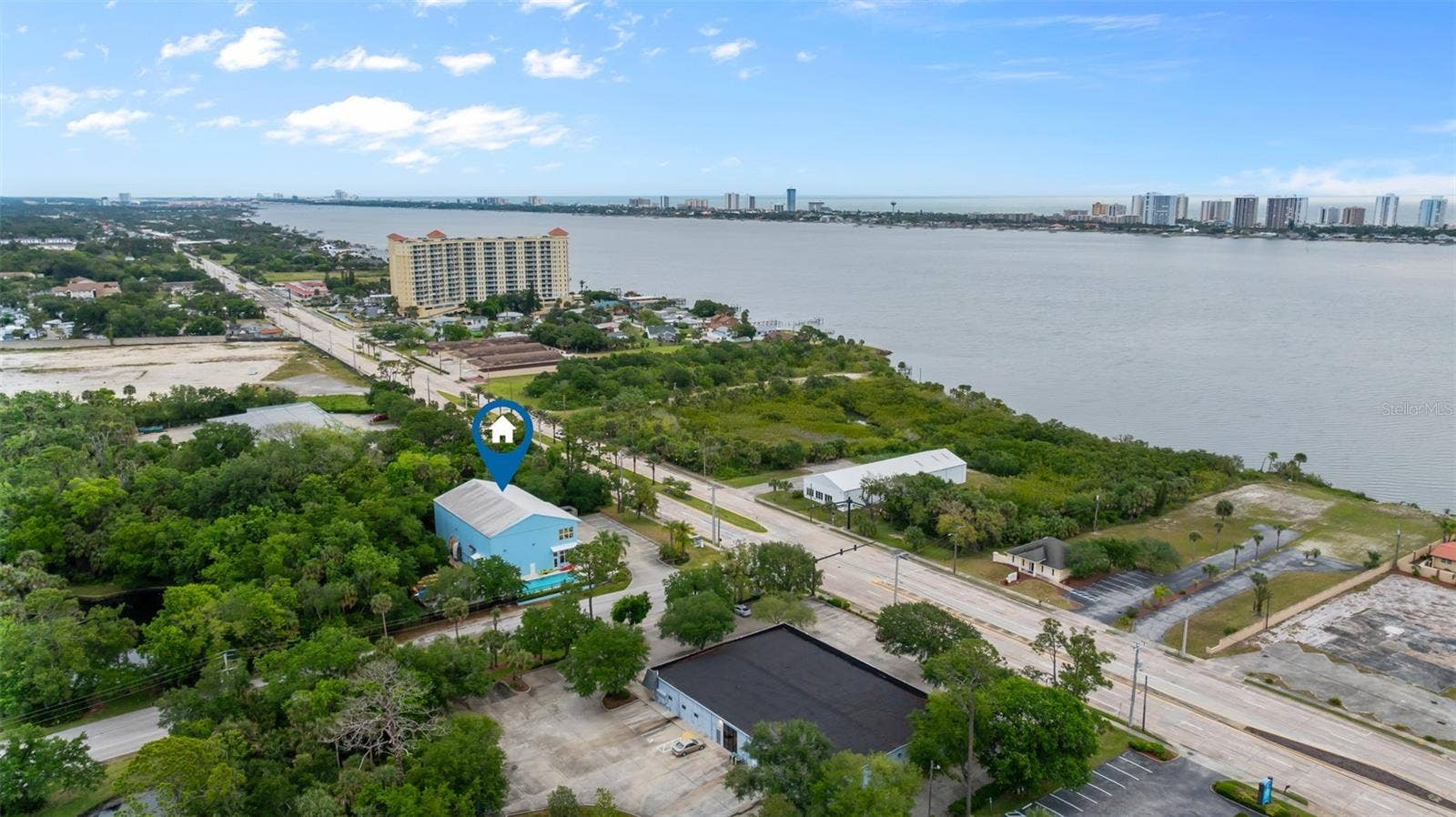 3090 S RIDGEWOOD AVENUE, South Daytona, FL 32119