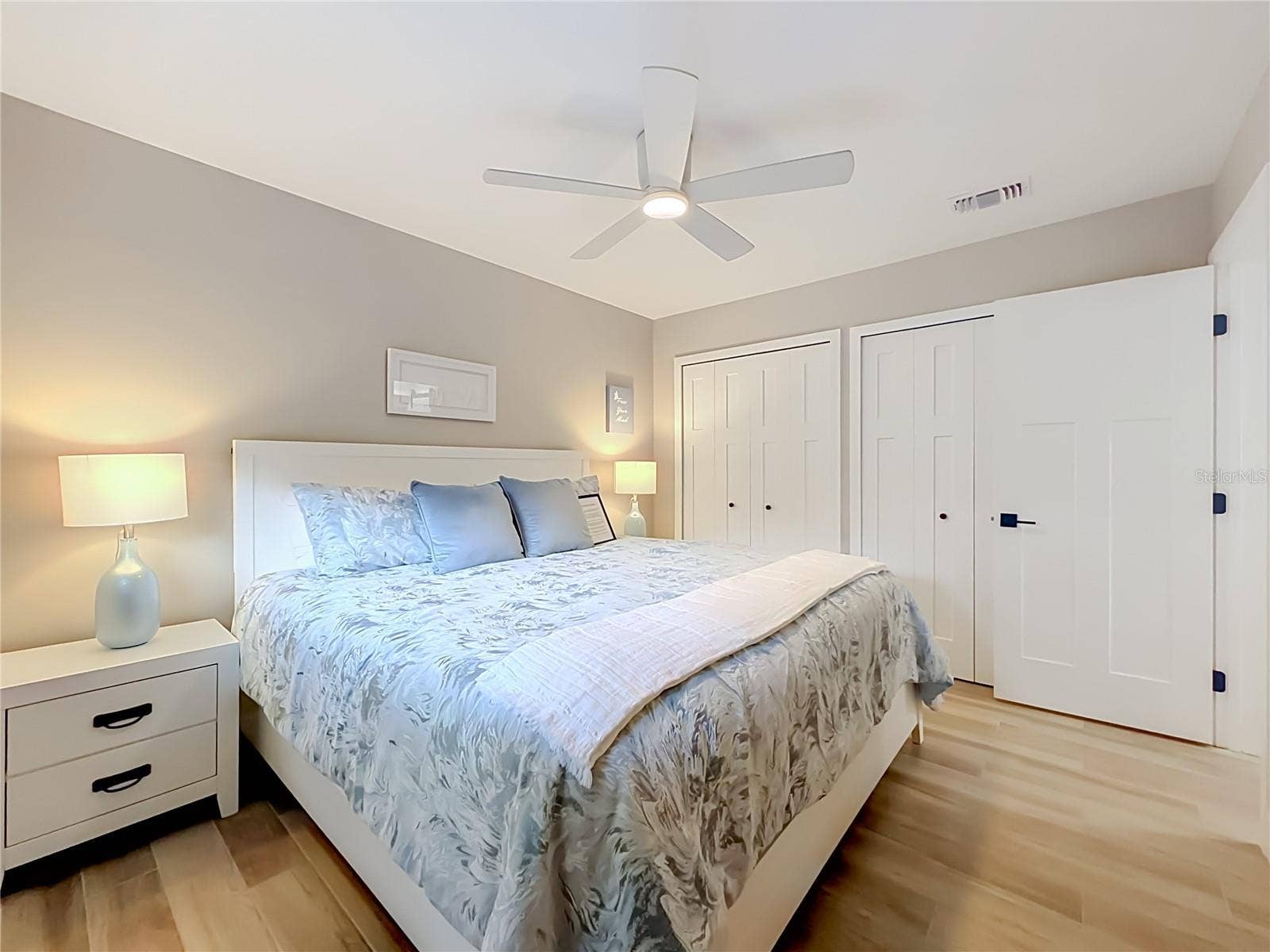 234: King Sized Bedroom