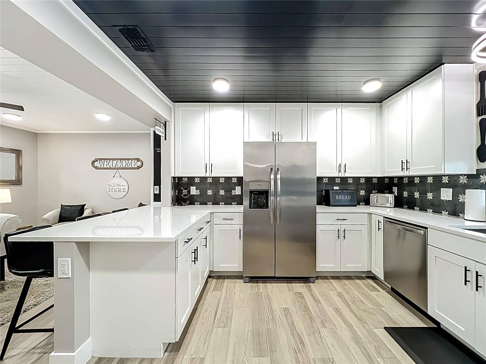 236: Kitchen