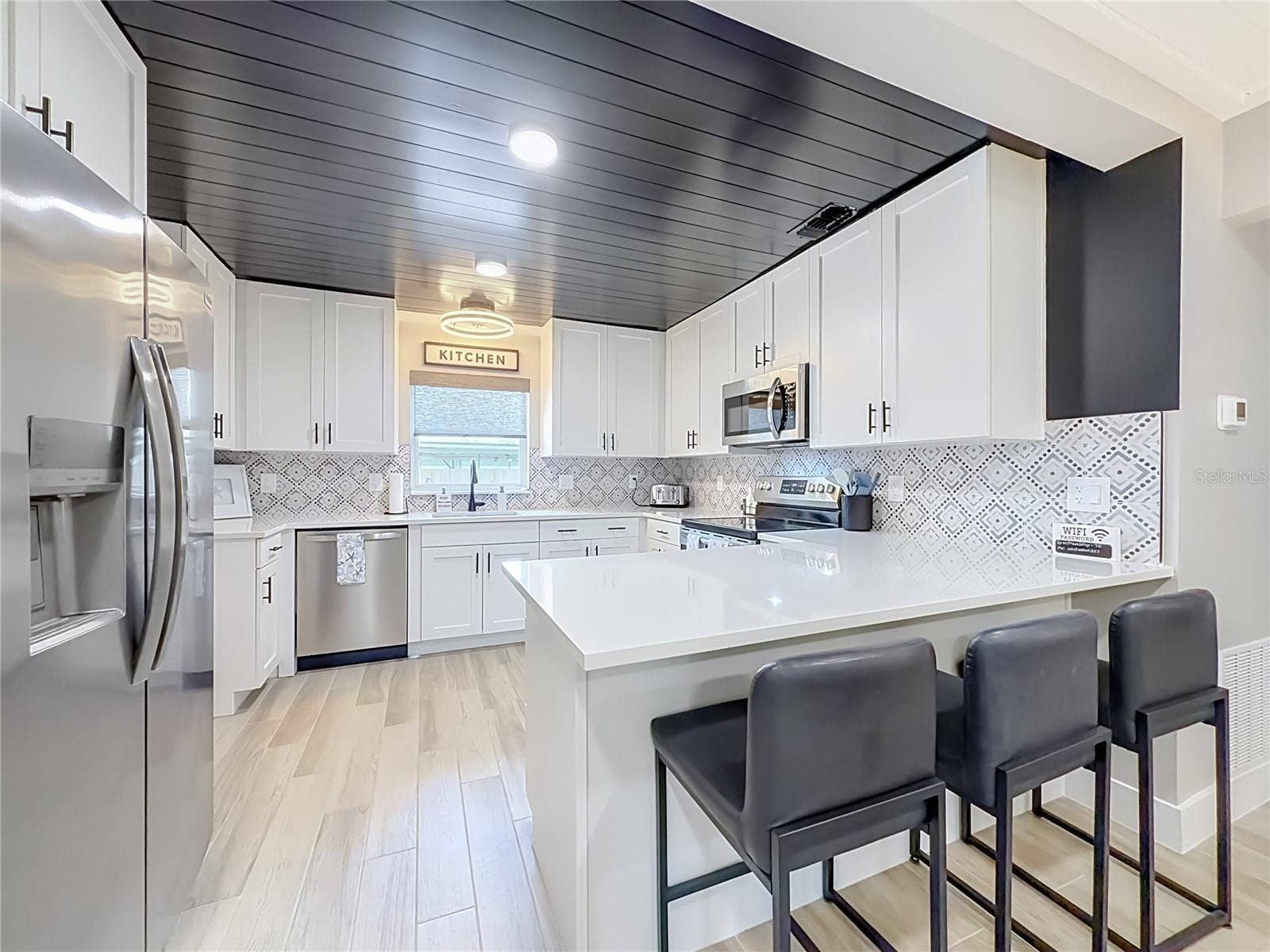 234: Kitchen/Dining
