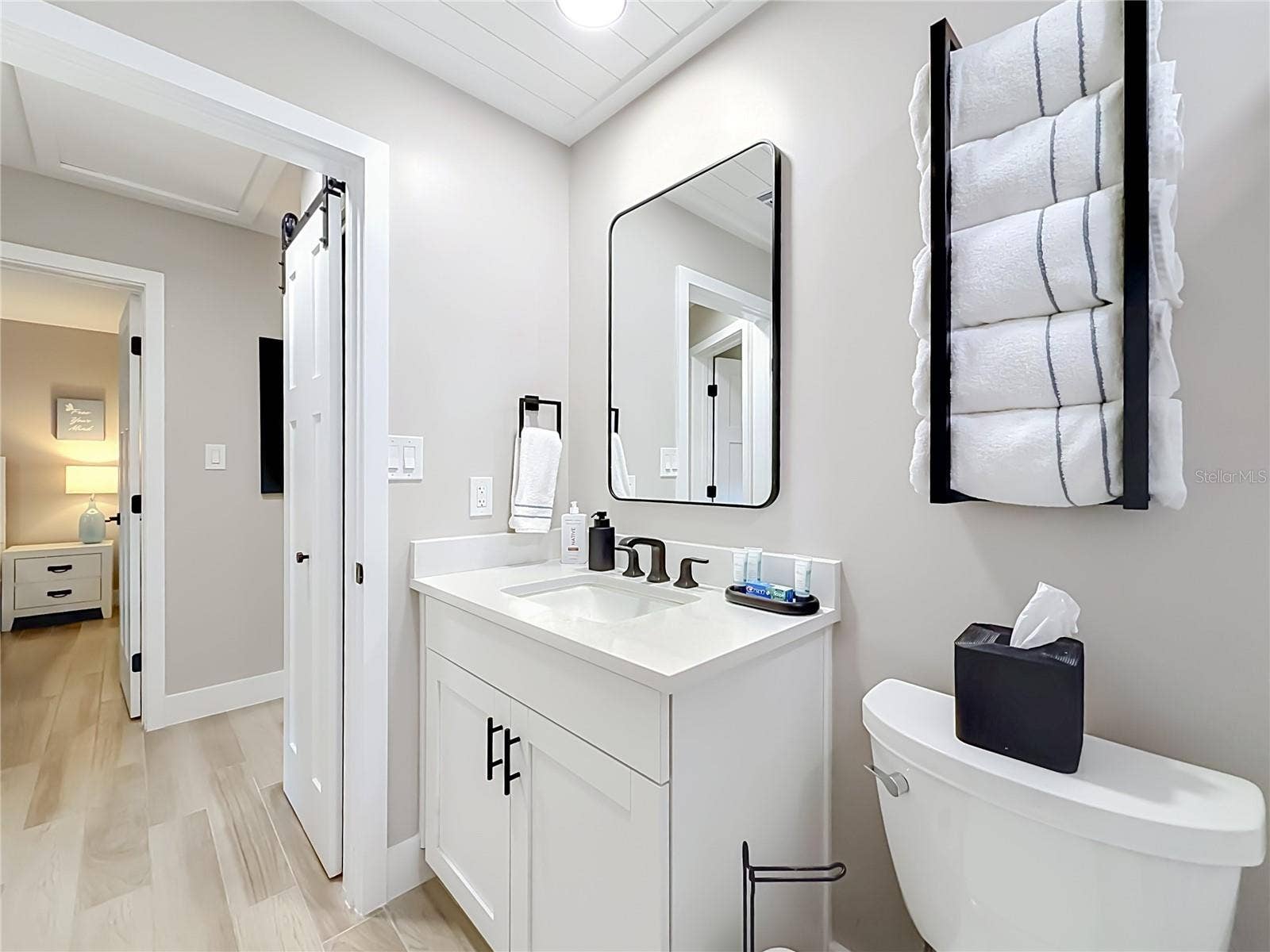 234: Full Bathroom