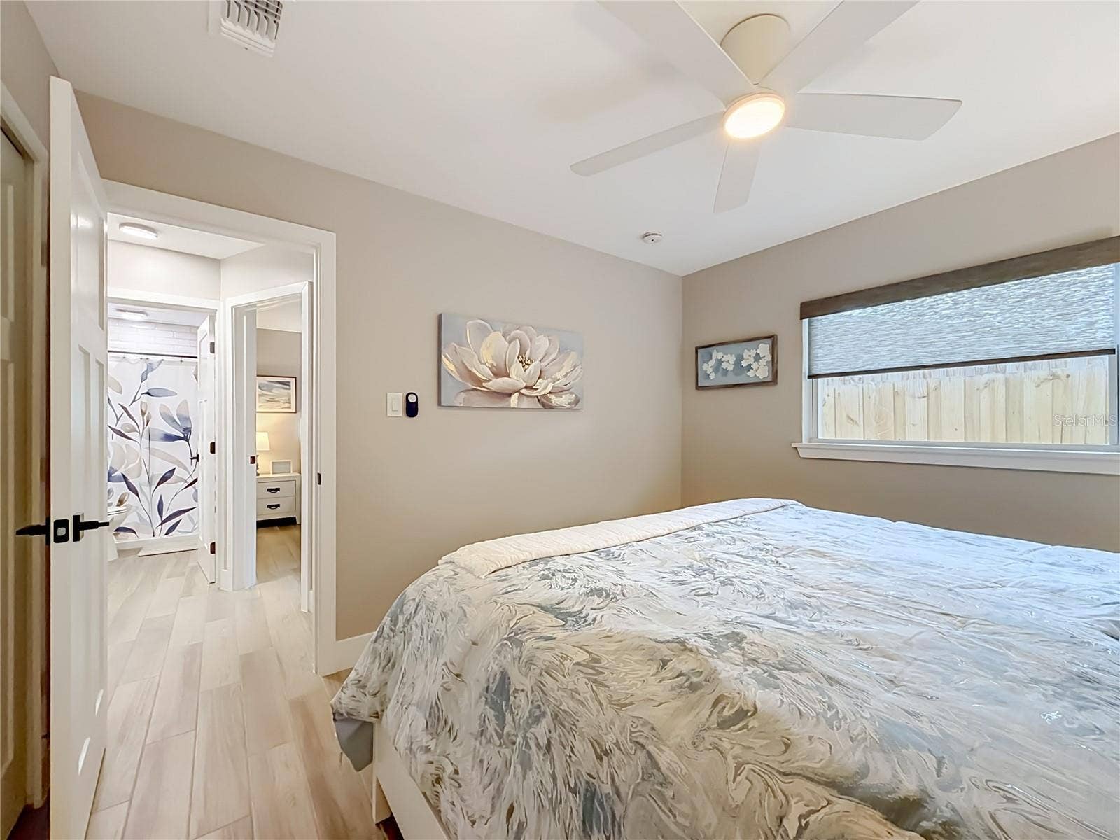 234: King Sized Bedroom