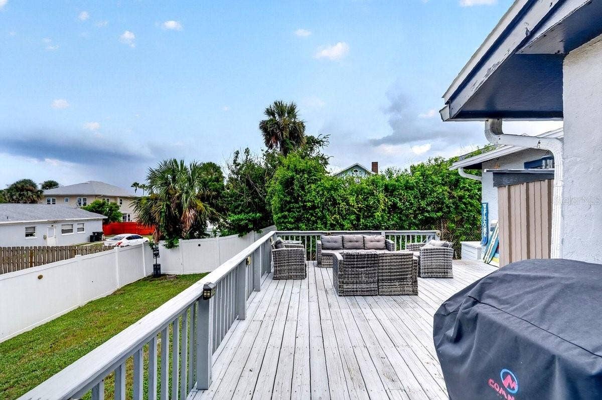 928 N OLEANDER AVENUE, Daytona Beach, FL 32118 928 N OLEANDER AVENUE, Daytona Beach, FL 32118