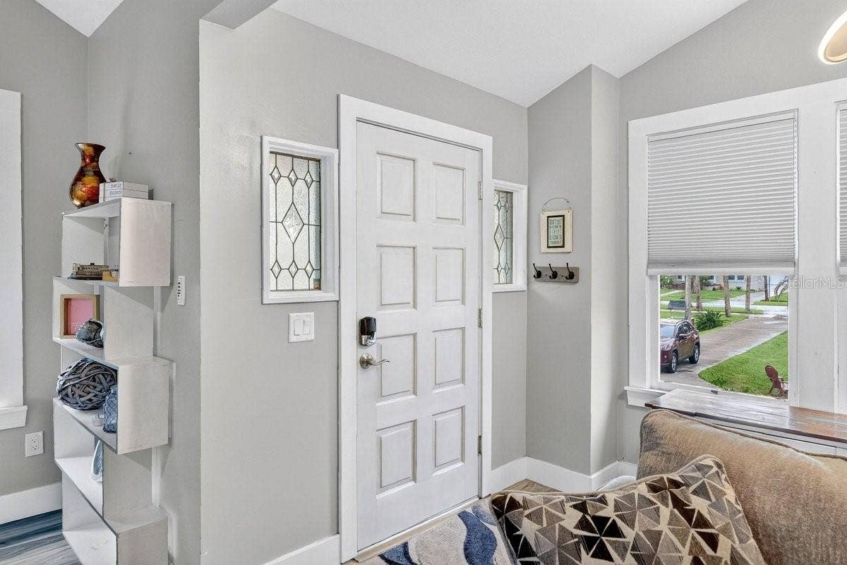 928 N OLEANDER AVENUE, Daytona Beach, FL 32118 928 N OLEANDER AVENUE, Daytona Beach, FL 32118