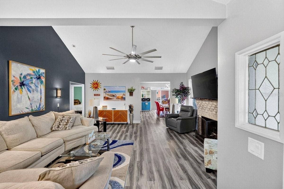 928 N OLEANDER AVENUE, Daytona Beach, FL 32118 928 N OLEANDER AVENUE, Daytona Beach, FL 32118