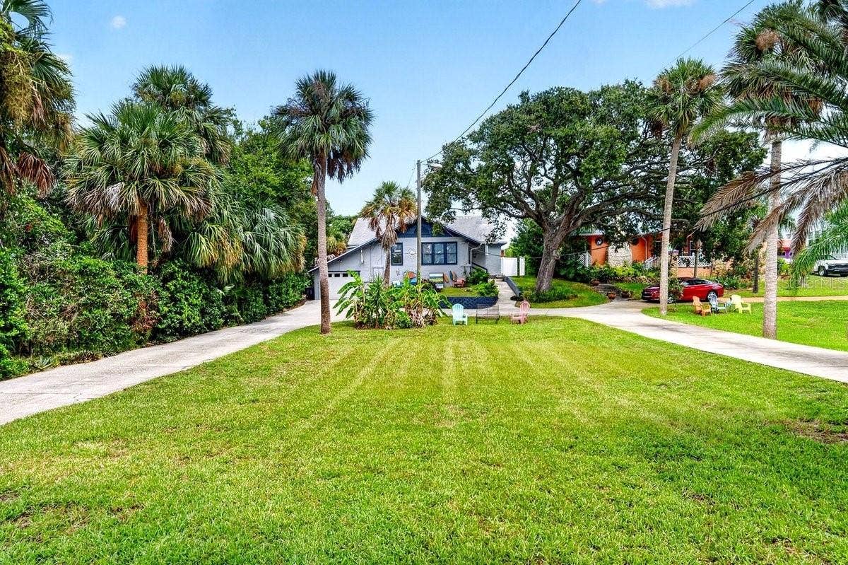 928 N OLEANDER AVENUE, Daytona Beach, FL 32118 928 N OLEANDER AVENUE, Daytona Beach, FL 32118