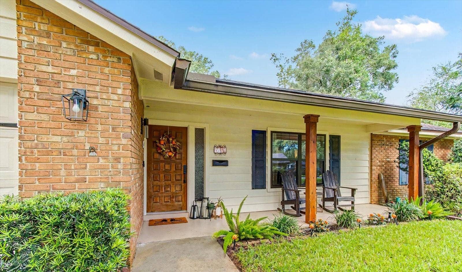2040 LARCHMONT DRIVE, Deland, FL 32724