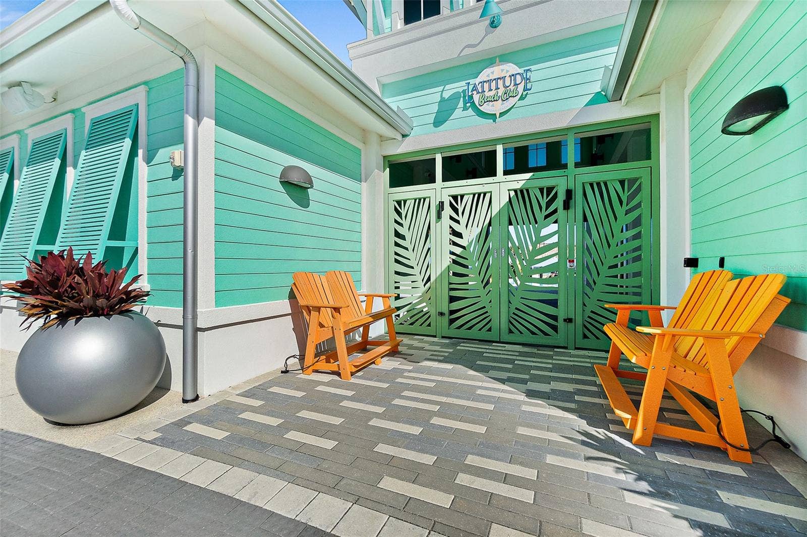 878 MARGARITAVILLE AVENUE, Daytona Beach, FL 32124 Community Amenities