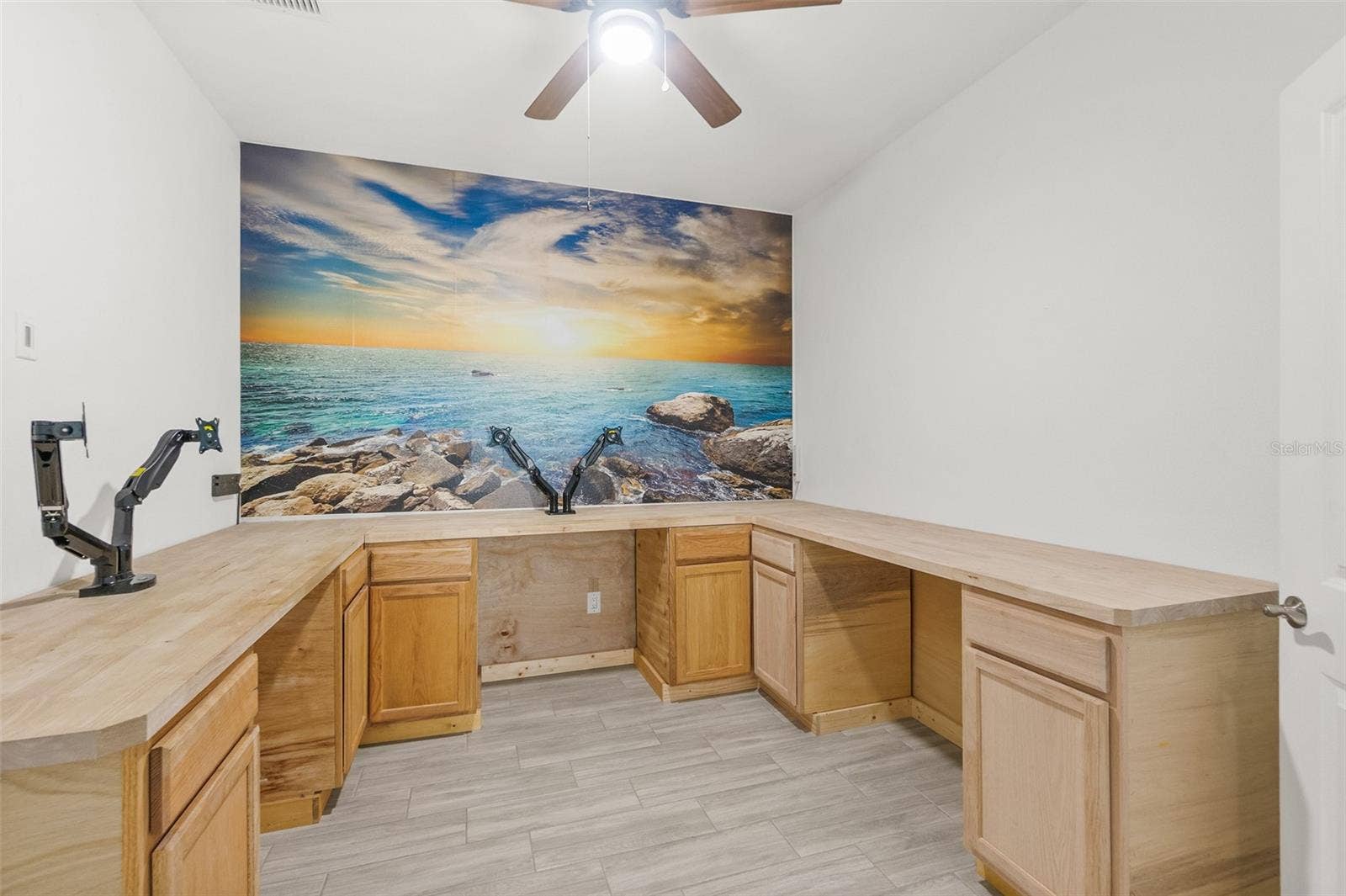878 MARGARITAVILLE AVENUE, Daytona Beach, FL 32124 878 MARGARITAVILLE AVENUE, Daytona Beach, FL 32124