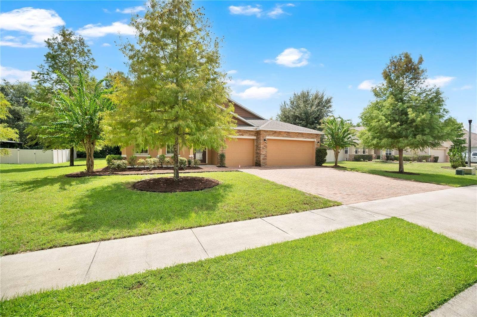 66 VIRGINIA AVENUE, Deland, FL 32724 66 VIRGINIA AVENUE, Deland, FL 32724