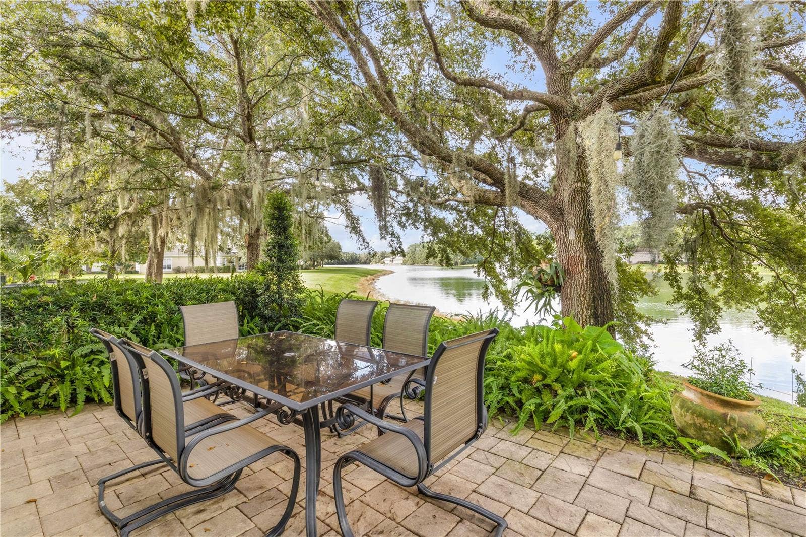 128 BAUER CIRCLE, Daytona Beach, FL 32124