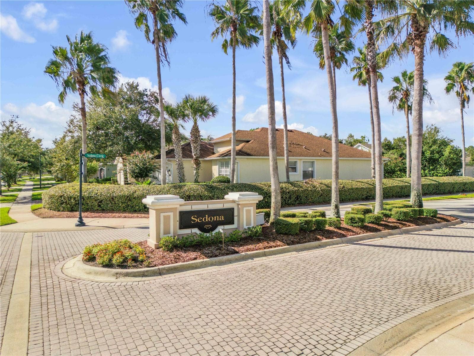 128 BAUER CIRCLE, Daytona Beach, FL 32124