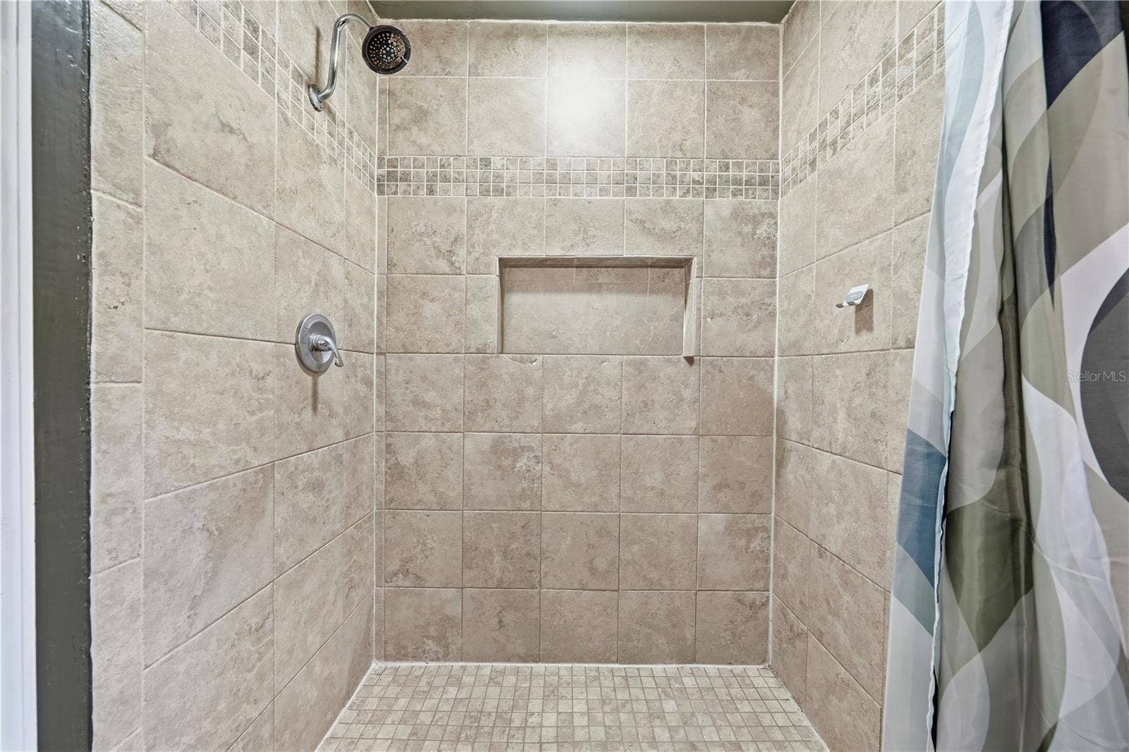 769 TORCHWOOD DRIVE, Deland, FL 32724 PRIMARY BATHROOM