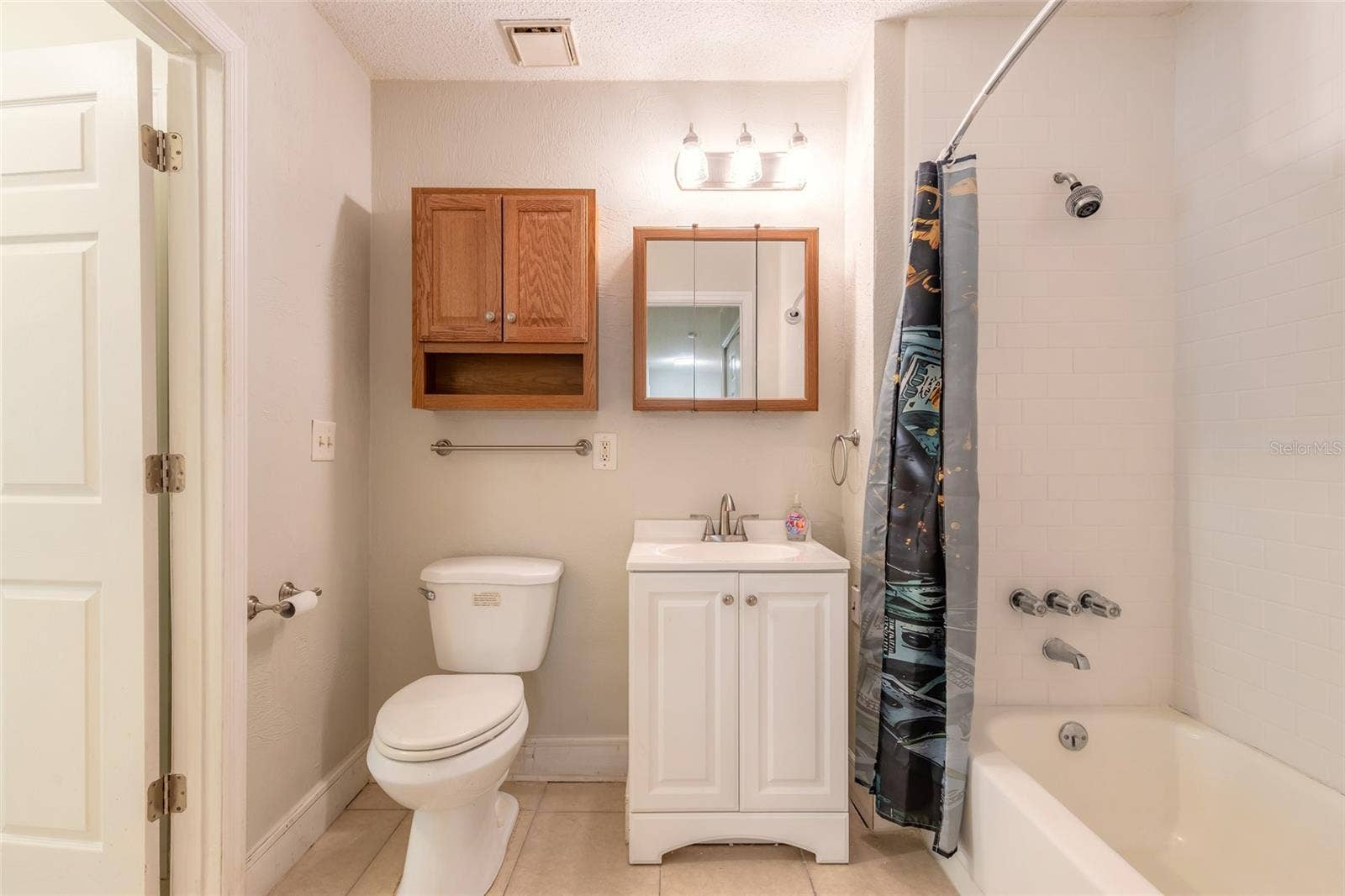 1600 BIG TREE ROAD, #A1, Daytona Beach, FL 32119 1600 BIG TREE ROAD, #A1, Daytona Beach, FL 32119